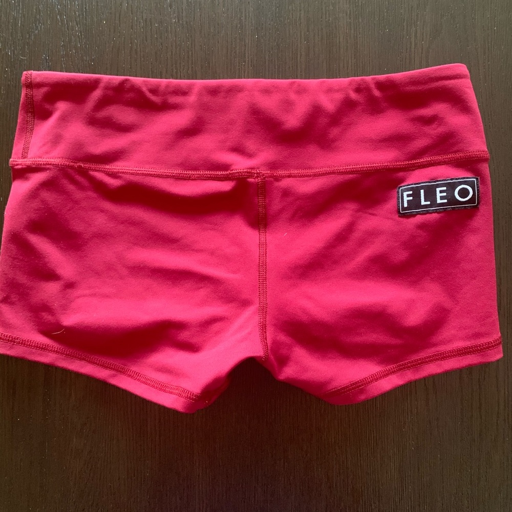 Fleo shorts - Deep Red